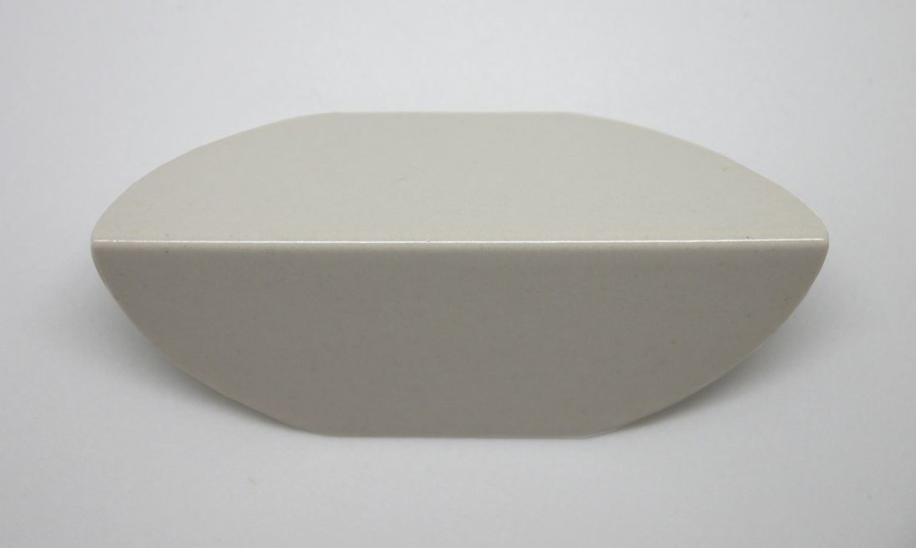 Series 750 in gloss ivory [100 x 48mm]